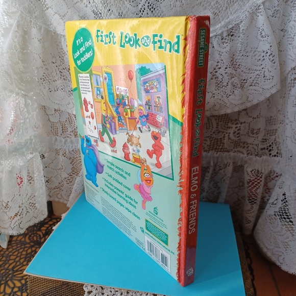 VINTAGE 2004 SESAME STREET ELMO & FRIENDS FIRST LOOK AND FIND BOOK FOR TODDLERS - Picture 3 of 15
